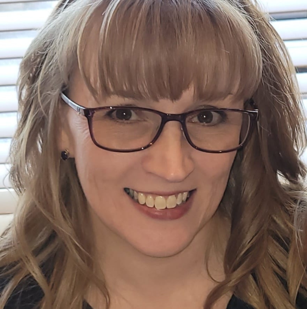 Meet your Posher, Carrilee